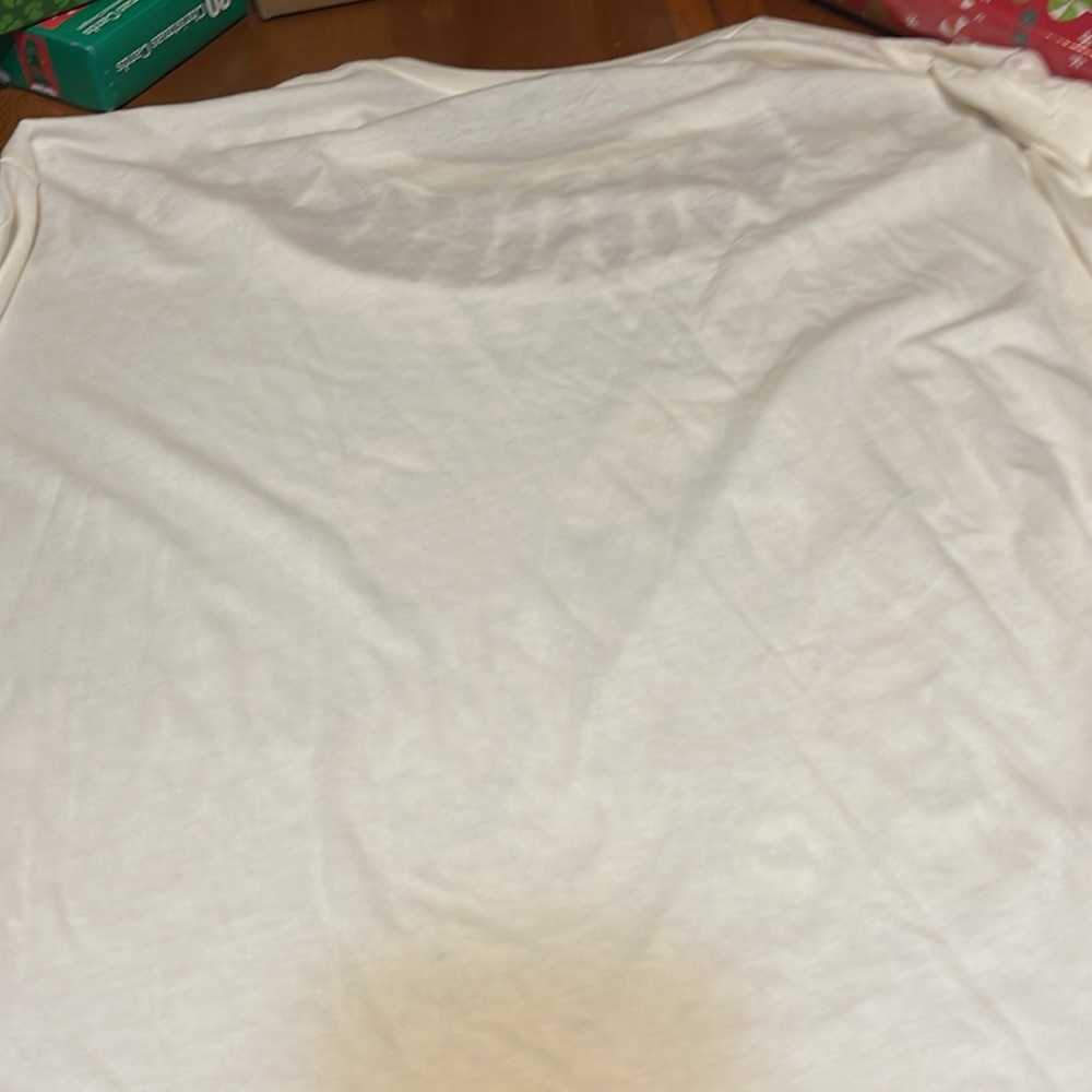 Torrid Metallica Tee. Cutouts on the neckline. No Flaws. Size 2 - Picture 6 of 7